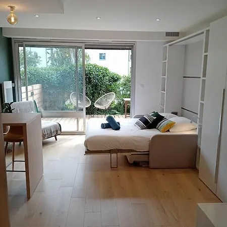 Ty Jolie Super Grand Avec Parking Et Terrasse Apartment *
